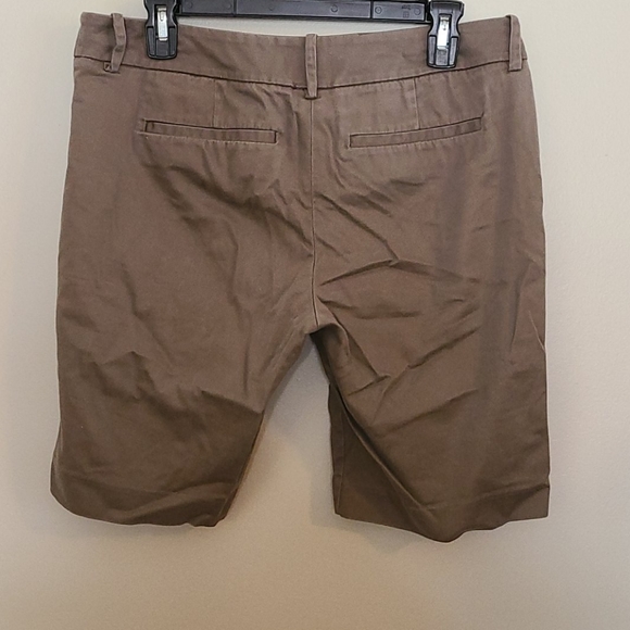 GUC brown shorts - Picture 2 of 4